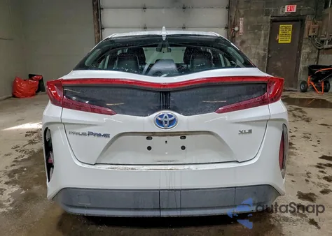 2022 Toyota Prius Prime Le из США, поврежденный, VIN JTDKAMFP3N3201995